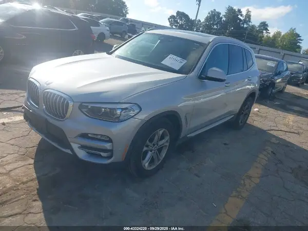 5UXTY3C01M9H42767 2021 BMW X3 - Image 2