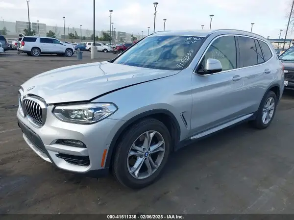 5UXTY3C02L9B67612 2020 BMW X3 - Image 2