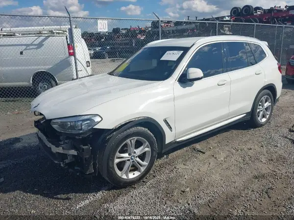 5UXTY3C02L9C09213 2020 BMW X3 - Image 2