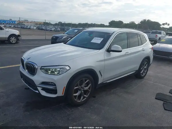 5UXTY3C02L9C29056 2020 BMW X3 - Image 2
