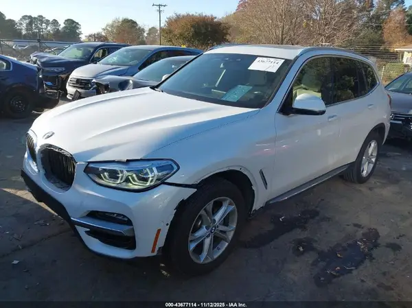 5UXTY3C02L9D02667 2020 BMW X3 - Image 2