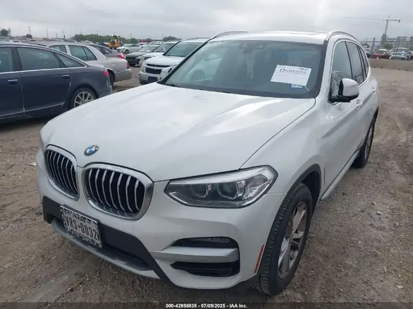 5UXTY3C02LLE55505 2020 BMW X3 - Image 2