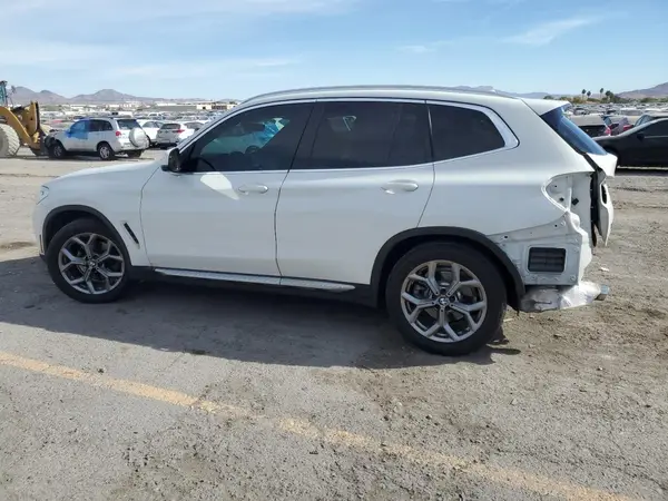 5UXTY3C02LLU69398 2020 BMW X3 - Image 2