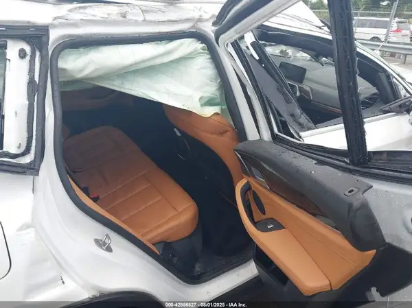 5UXTY3C02M9D87561 2021 BMW X3 - Image 8