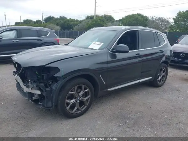 5UXTY3C02M9D97085 2021 BMW X3 - Image 2