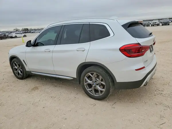 5UXTY3C02M9E16220 2021 BMW X3 - Image 2