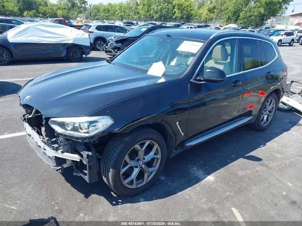 5UXTY3C02M9E33342 2021 BMW X3 - Image 2