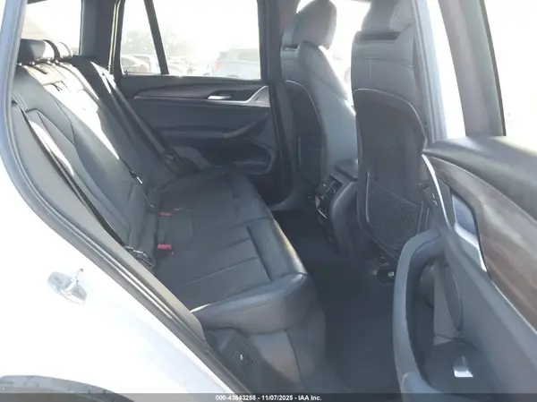5UXTY3C02M9E42512 2021 BMW X3 - Image 8