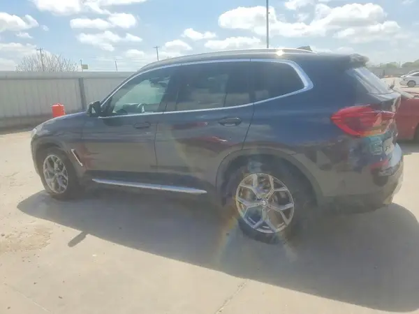 5UXTY3C02M9E48133 2021 BMW X3 - Image 2