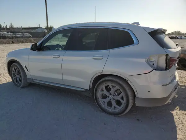 5UXTY3C02M9E58273 2021 BMW X3 - Image 2