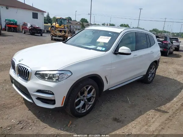 5UXTY3C02M9F63430 2021 BMW X3 - Image 2