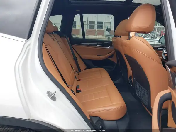 5UXTY3C02M9F98663 2021 BMW X3 - Image 8