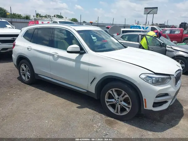 5UXTY3C02M9G50065 2021 BMW X3 - Image 1