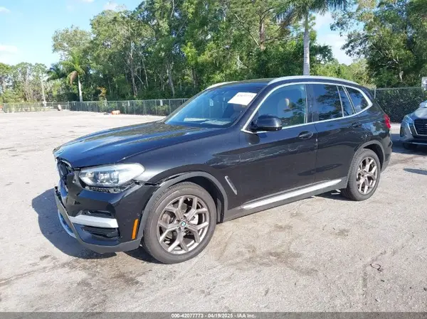 5UXTY3C02M9G80084 2021 BMW X3 - Image 2