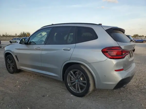 5UXTY3C03L9B93586 2020 BMW X3 - Image 2