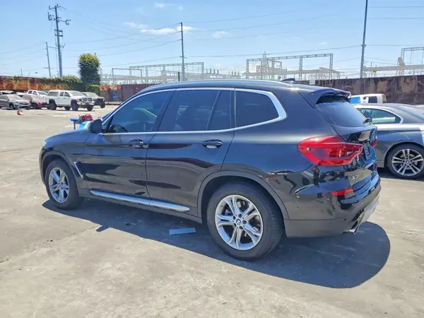 5UXTY3C03L9C41944 2020 BMW X3 - Image 2