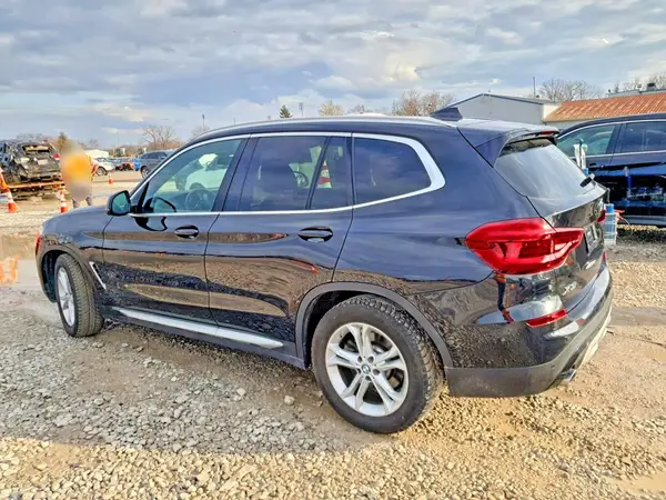 5UXTY3C03L9C78590 2020 BMW X3 - Image 2