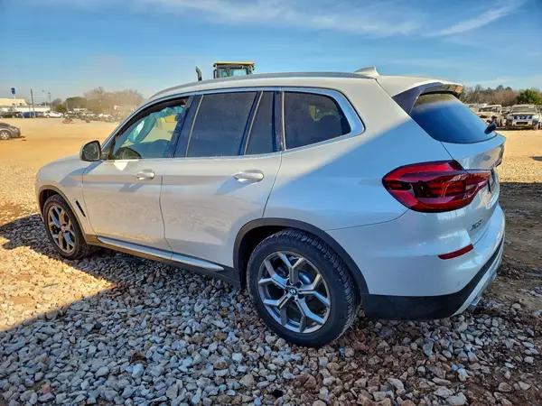 5UXTY3C03LLU69989 2020 BMW X3 - Image 2