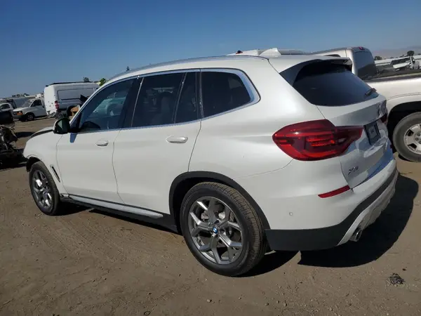 5UXTY3C03LLU70530 2020 BMW X3 - Image 2