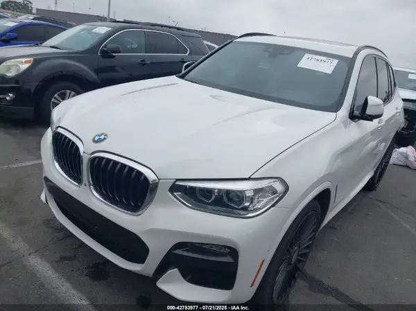 5UXTY3C03M9D84572 2021 BMW X3 - Image 2