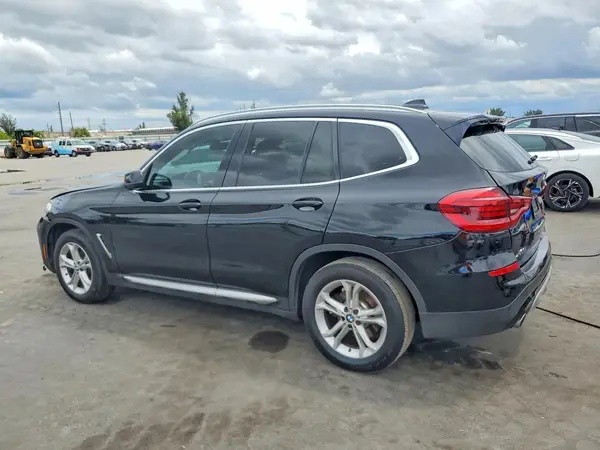5UXTY3C03M9E10605 2021 BMW X3 - Image 2