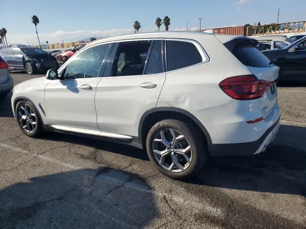 5UXTY3C03M9F86392 2021 BMW X3 - Image 2