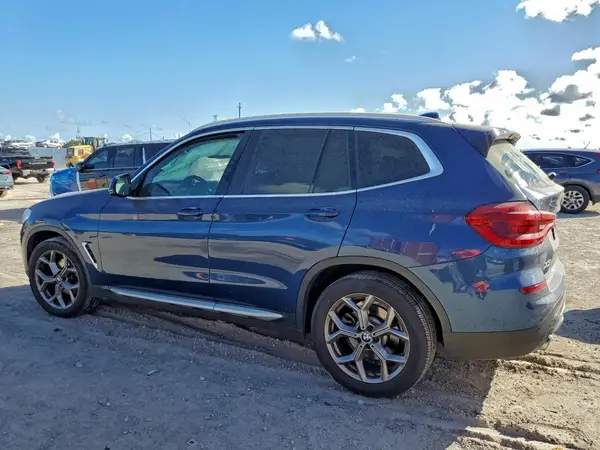 5UXTY3C03M9G12022 2021 BMW X3 - Image 2