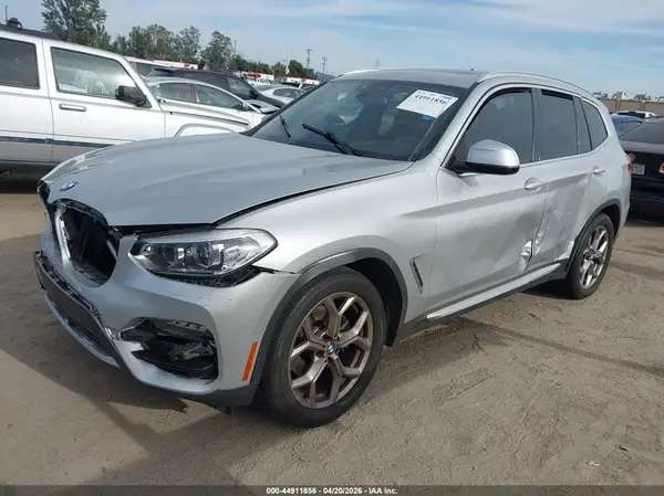 5UXTY3C03M9G67571 2021 BMW X3 - Image 2