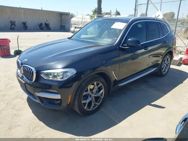 5UXTY3C03M9G70793 2021 BMW X3 - Image 2