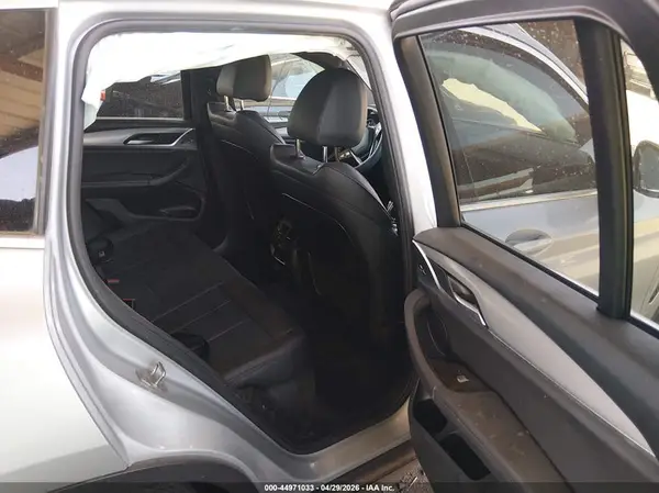5UXTY3C03M9H02500 2021 BMW X3 - Image 8