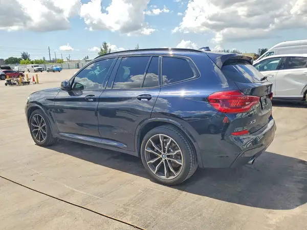 5UXTY3C04L9B17021 2020 BMW X3 - Image 2