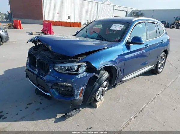 5UXTY3C04L9C13439 2020 BMW X3 - Image 2
