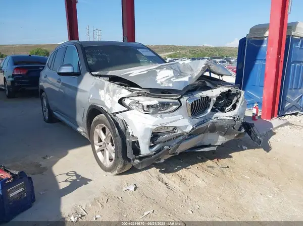5UXTY3C04LLE55196 2020 BMW X3 - Image 1