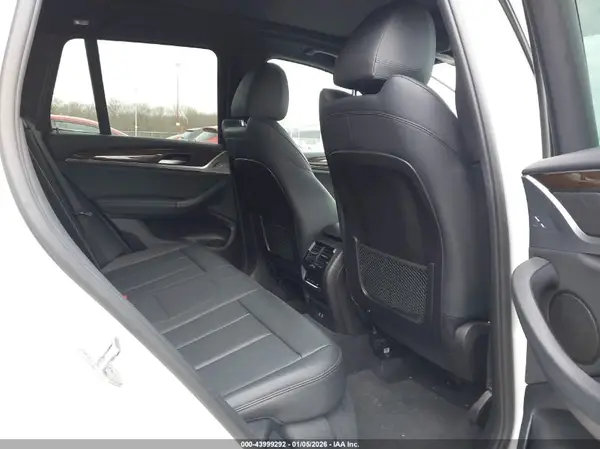 5UXTY3C04M9E22004 2021 BMW X3 - Image 8