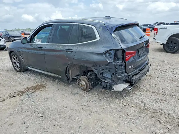 5UXTY3C04M9G49791 2021 BMW X3 - Image 2