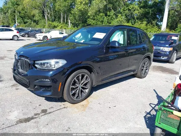 5UXTY3C04M9H95625 2021 BMW X3 - Image 2