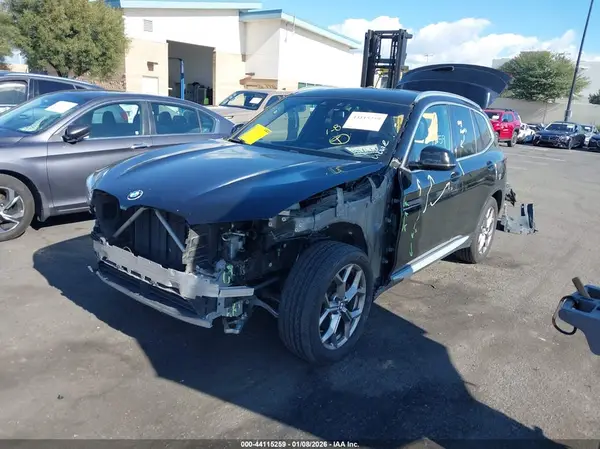5UXTY3C05L9B39786 2020 BMW X3 - Image 2