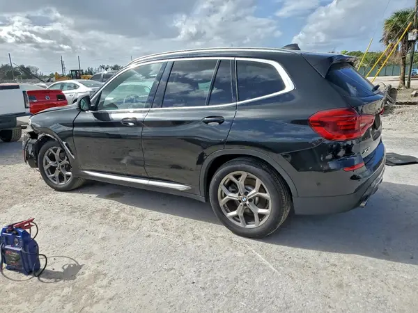 5UXTY3C05L9B57981 2020 BMW X3 - Image 2