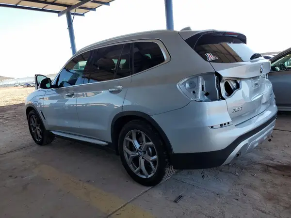 5UXTY3C05LLU69928 2020 BMW X3 - Image 2