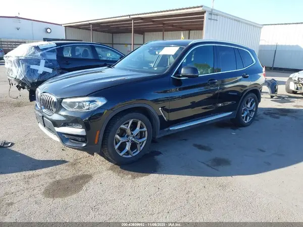 5UXTY3C05LLU70397 2020 BMW X3 - Image 2