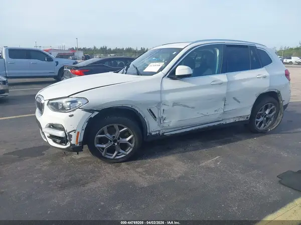5UXTY3C05M9E32783 2021 BMW X3 - Image 2
