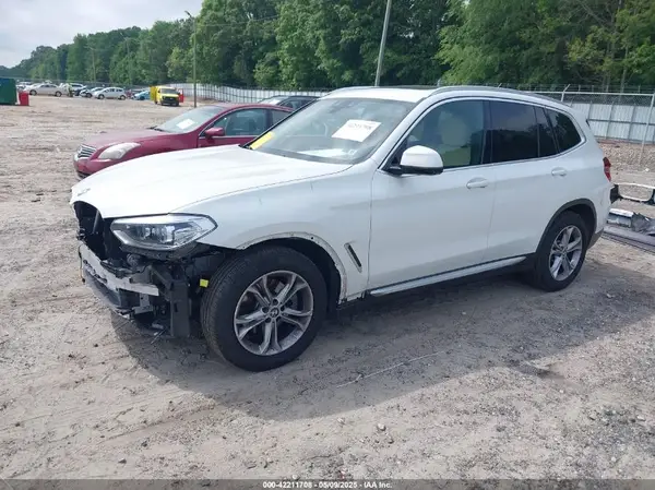 5UXTY3C05M9E60812 2021 BMW X3 - Image 2