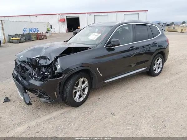 5UXTY3C05M9H76047 2021 BMW X3 - Image 2