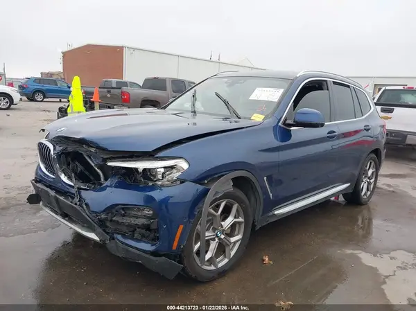 5UXTY3C06L9B36699 2020 BMW X3 - Image 2