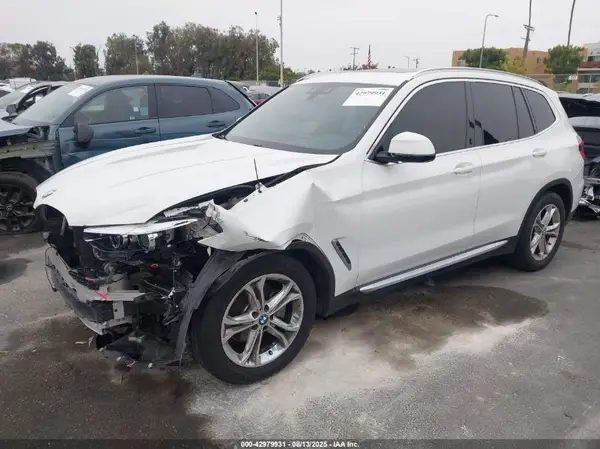 5UXTY3C06LLE55362 2020 BMW X3 - Image 2