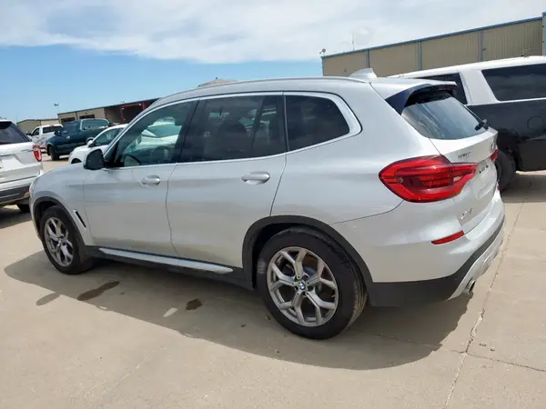 5UXTY3C06LLU70330 2020 BMW X3 - Image 2