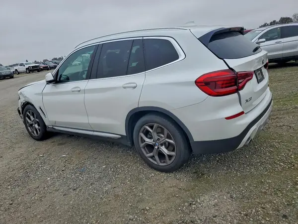 5UXTY3C06LLU71168 2020 BMW X3 - Image 2