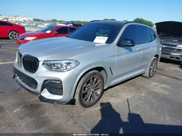 5UXTY3C06M9D82587 2021 BMW X3 - Image 2
