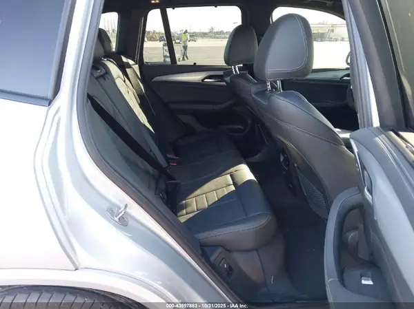 5UXTY3C06M9D82587 2021 BMW X3 - Image 8