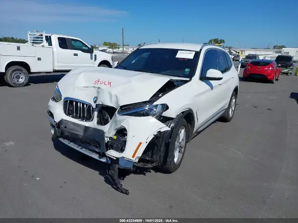 5UXTY3C06M9E25308 2021 BMW X3 - Image 2